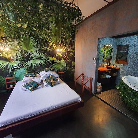 Tropicana Jacuzzi Apartment Красков Екстериор снимка